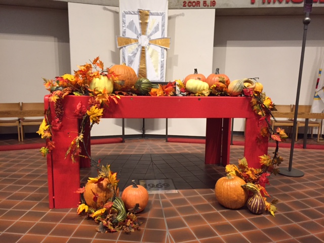 Thanksgiving Eve Altar at Zumbro Lutheran Church